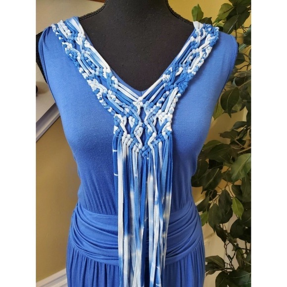 Charmosa Women Blue Casual Dress- Size Medium - Picture 6 of 12